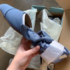 Tom Sky Blue Flats (Brand New)